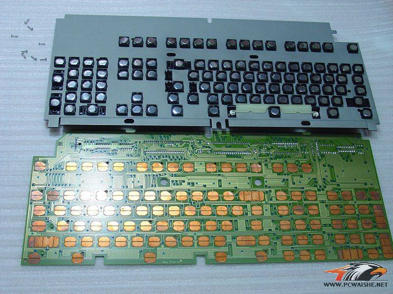 򿪽壬ԿPCB屳棬һͭʵ