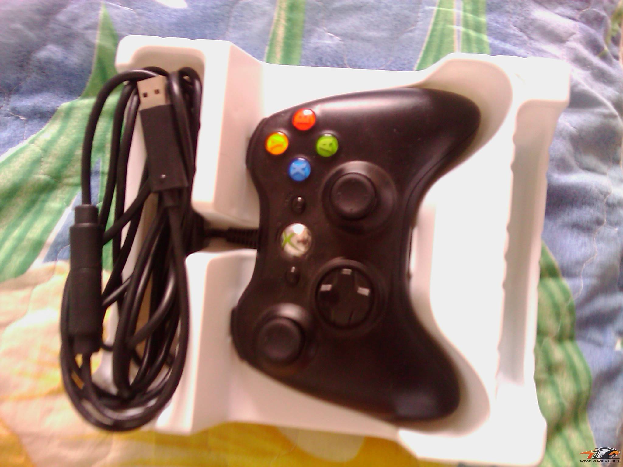 XBOX360�ֱ�����ɫ�°�ģ�Ҫ�Ľ�~~~~~~~~~~