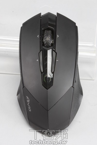 ������!? ������������˫�õ羺��M8600����