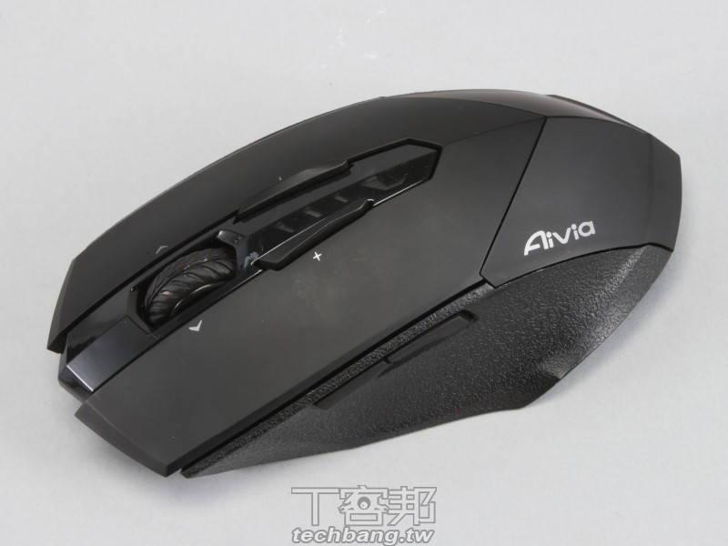 ������!? ������������˫�õ羺��M8600����