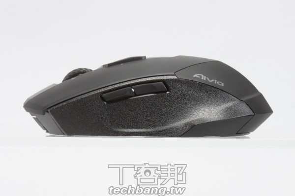 ������!? ������������˫�õ羺��M8600����