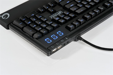 2185630_8228-qpad_keyboard2.jpg