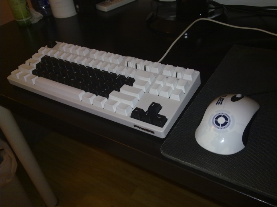 FILCO�ڰ�˫ɷ RUSE��ǿ��װ�� ������ʱ����Ů���չ�