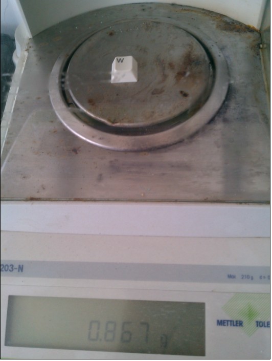 ���ֿ�ѧ�һ㱨����ñ�����ĶԱ�