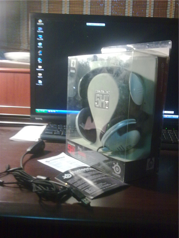 RAZER���� ��һ����