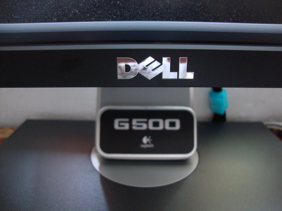 ��ף����DELL U2311H˳���Ա�һ��~����P��