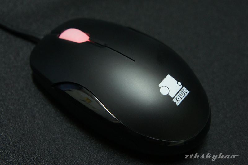 zowie-mico-photo-16.jpg