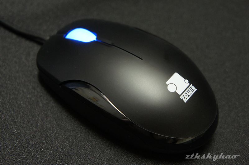 zowie-mico-photo-15.jpg