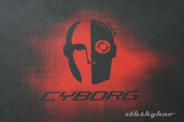 cyborg-v5-gaming-surface-8.jpg