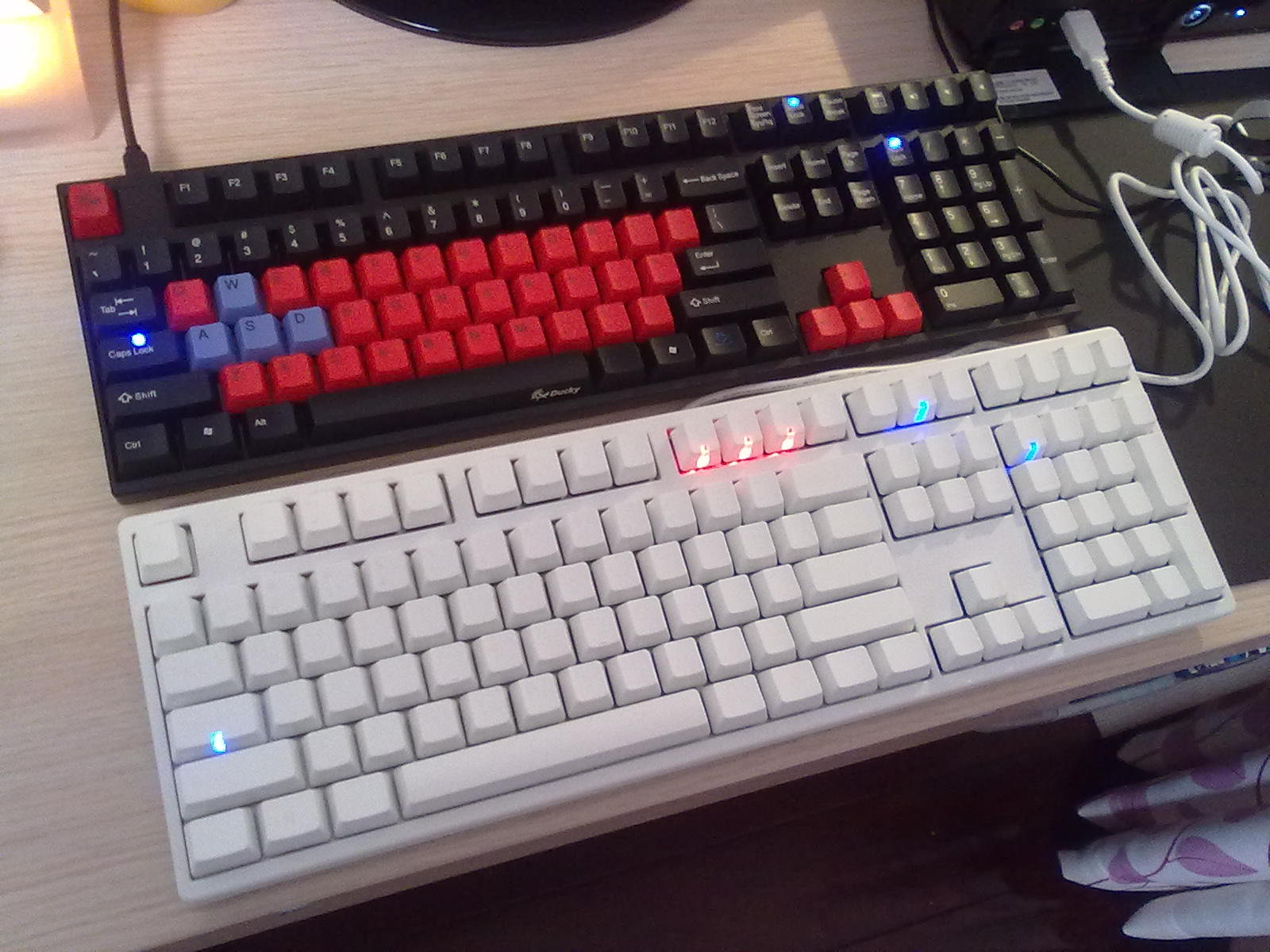 �����������ù�ducky 9008��ͬ�̣�