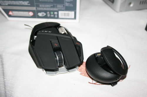 ��������װ������Ҫ���۾�Ŷ������Jabra stone2 ��Cyborg r.a.t 9