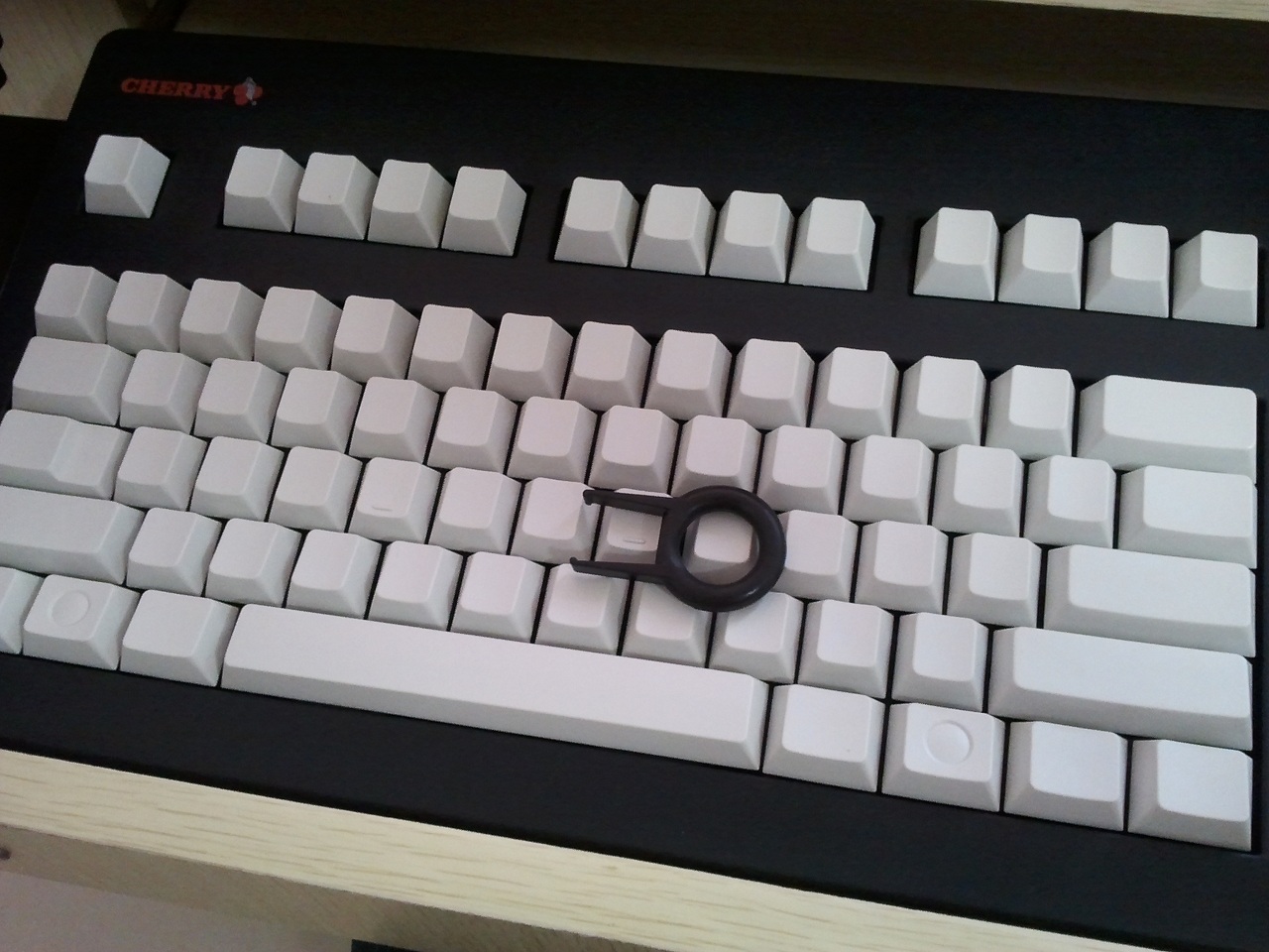 KBC�ʺ�POM����~������߶����~