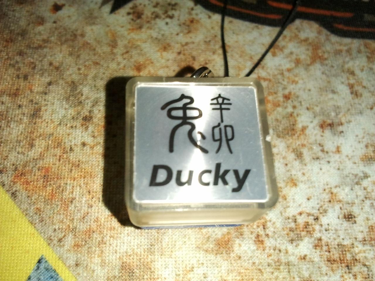 ducky��Կ�׿۵�����~