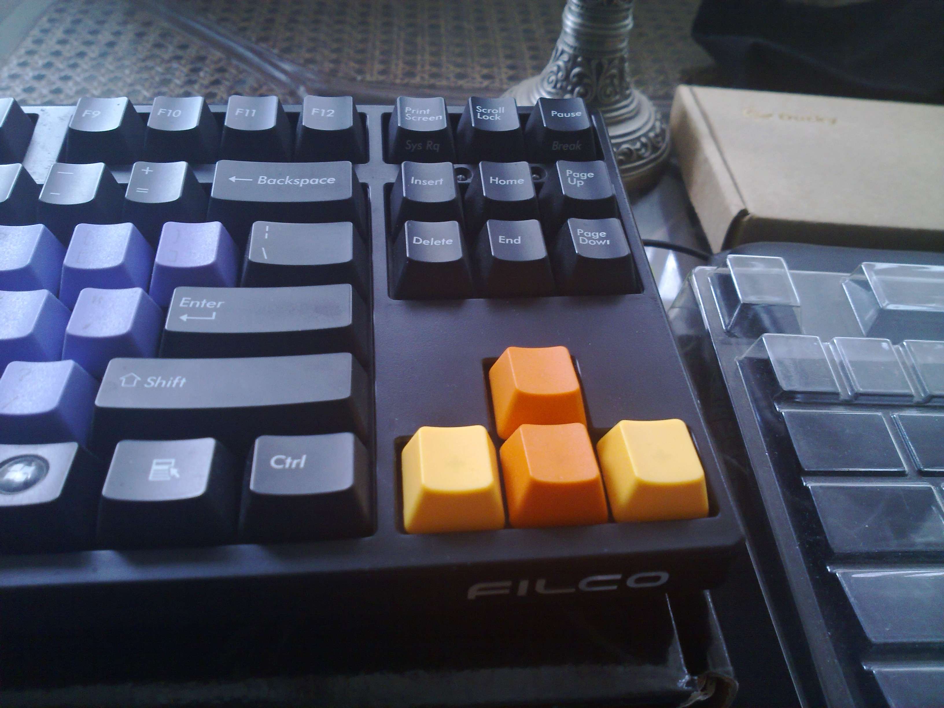 ��ͭ�桢FILCO87�ڲ裨��Ѽ�����к�KBC��ñ��ͭ�߽������ٳ�