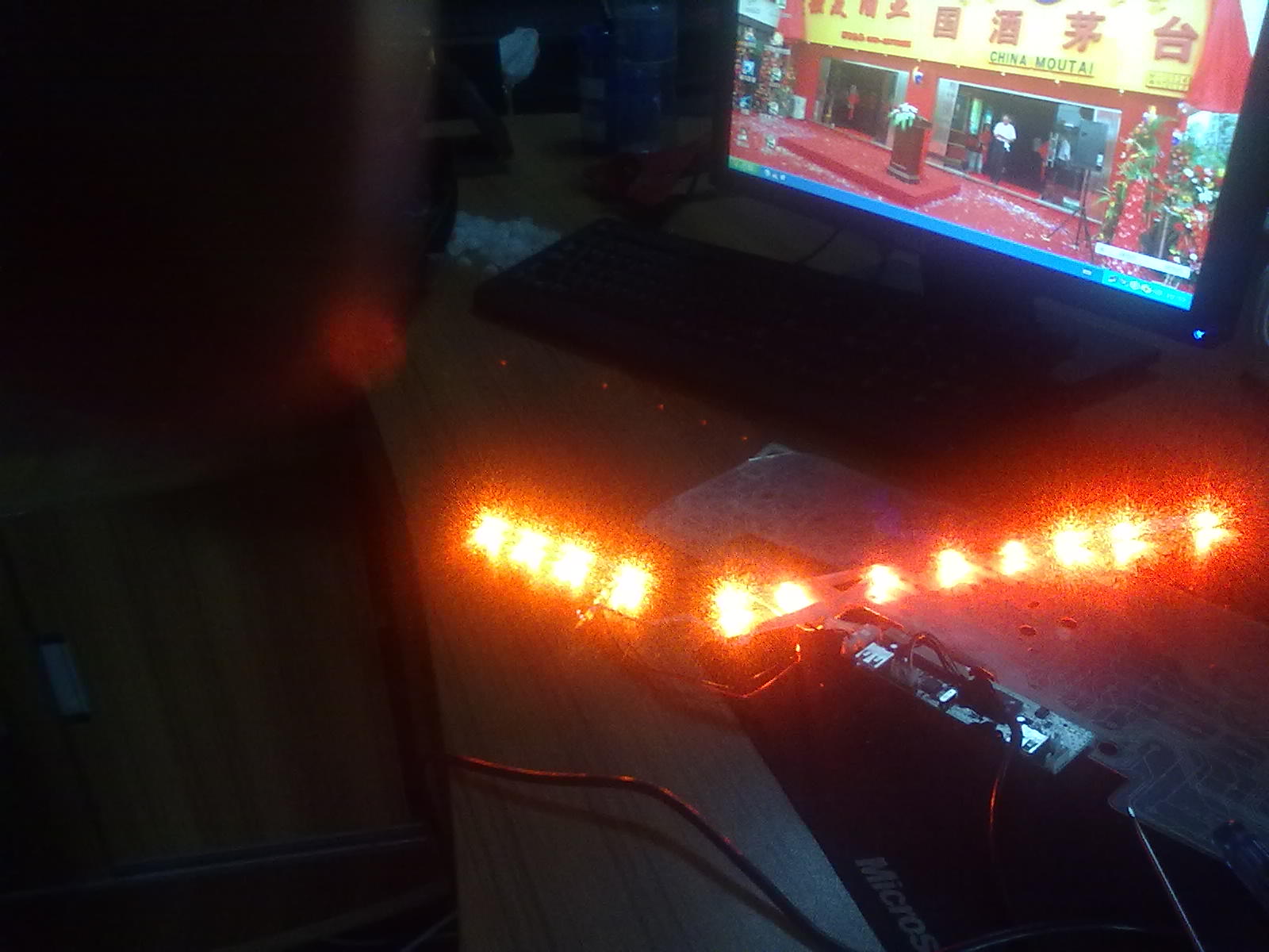 ��V6�ɱ���LED�Ʋ����������ԣ��ţ���������