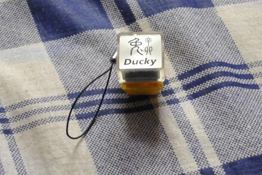 ��һ�½���ոյ���DuckyԿ�׿ۣ�ʺ��ɫ������