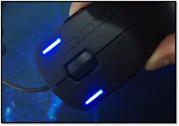��СP���ĵ��� ���ƪ֮����е��������ᣬ����ROCCAT Kova+�׷�������⣬�������