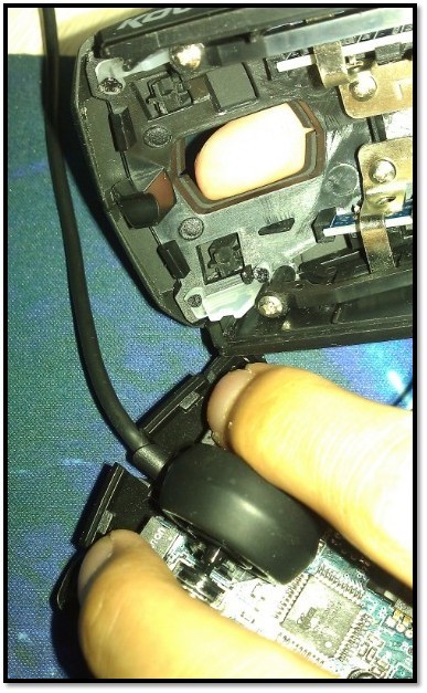 ��СP���ĵ��� ���ƪ֮����е��������ᣬ����ROCCAT Kova+�׷�������⣬�������