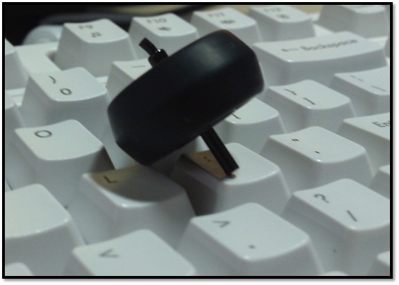 ��СP���ĵ��� ���ƪ֮����е��������ᣬ����ROCCAT Kova+�׷�������⣬�������