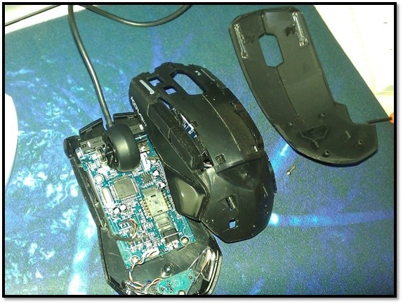 ��СP���ĵ��� ���ƪ֮����е��������ᣬ����ROCCAT Kova+�׷�������⣬�������