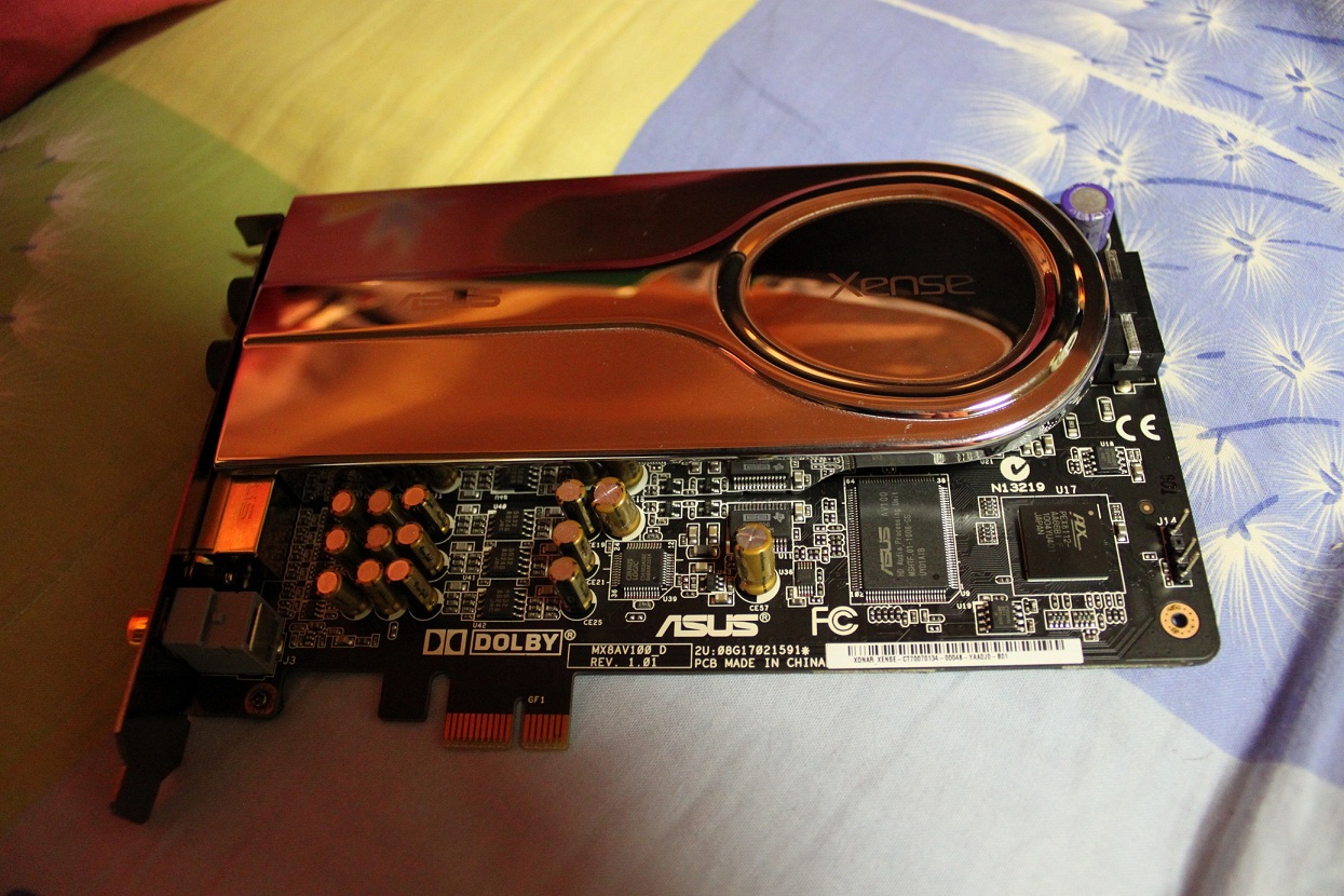 һ�׶������� ASUS XONAR XENSE