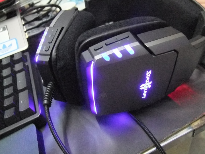 ��������Ķ���RazerŮ��Banshee~~~~~~~~~~