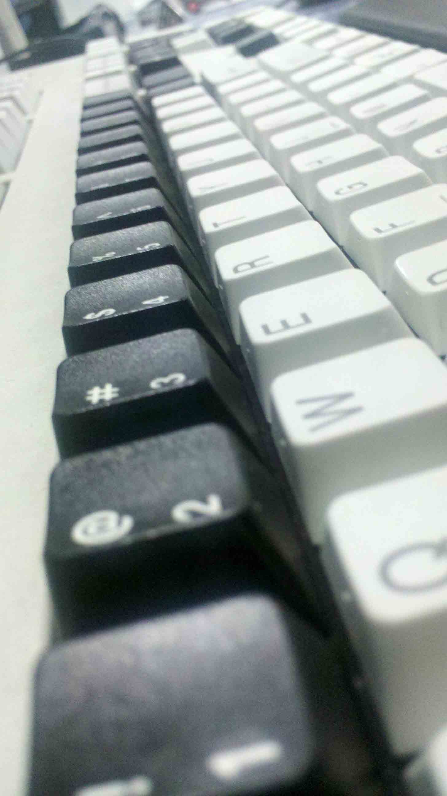 ����è������85��cherry��ɫ����~~PBT��ñ~~ֻҪ390~~~