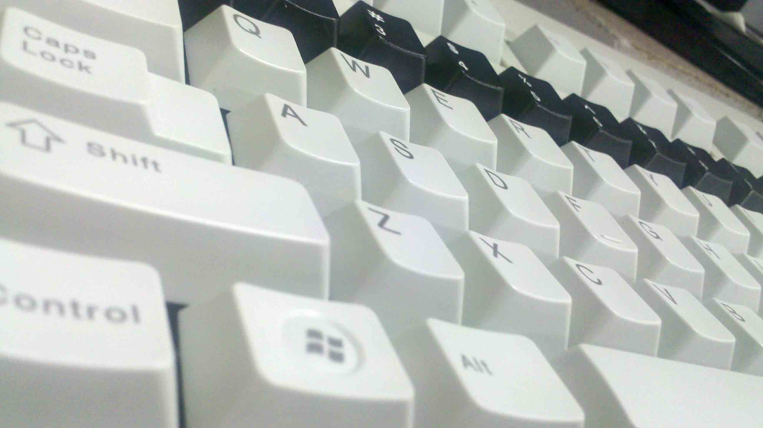 ����è������85��cherry��ɫ����~~PBT��ñ~~ֻҪ390~~~