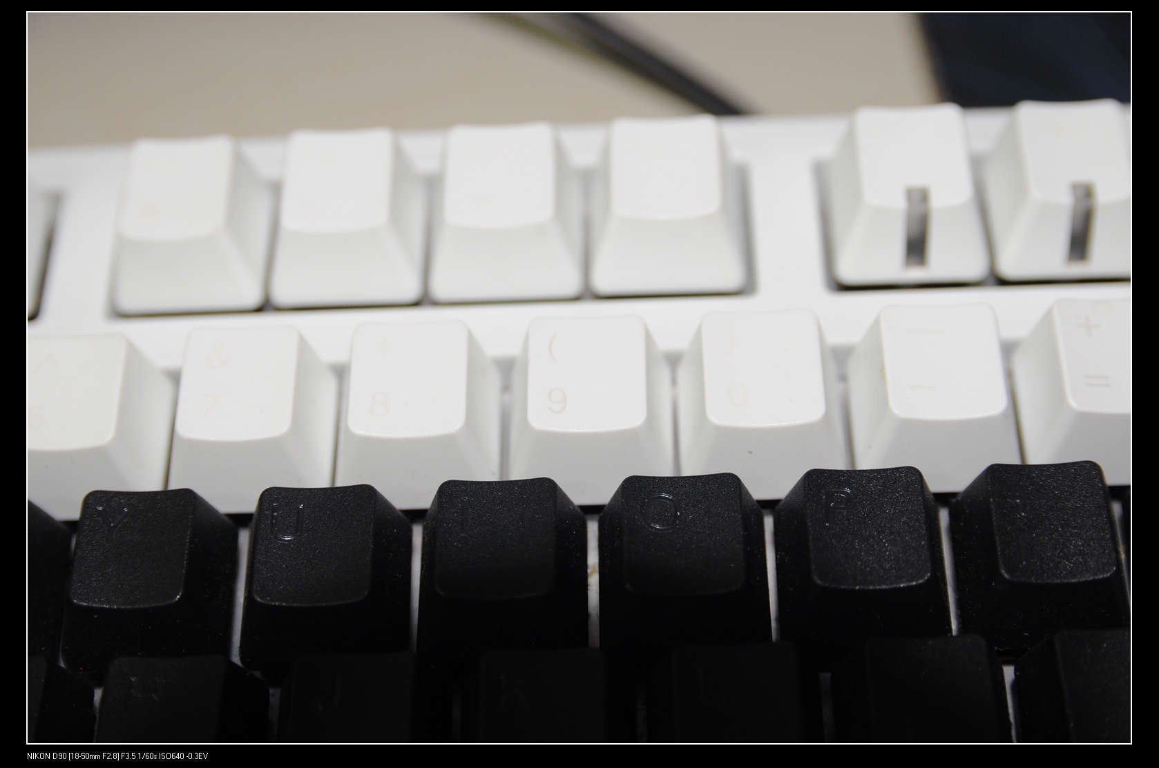 ��һ��ABS��ͬ�̲��ᣬPBT104��ͬ�̼�ñ�������ȳ�����
