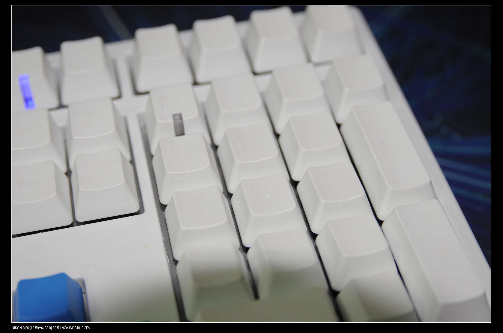 ��һ��ABS��ͬ�̲��ᣬPBT104��ͬ�̼�ñ�������ȳ�����