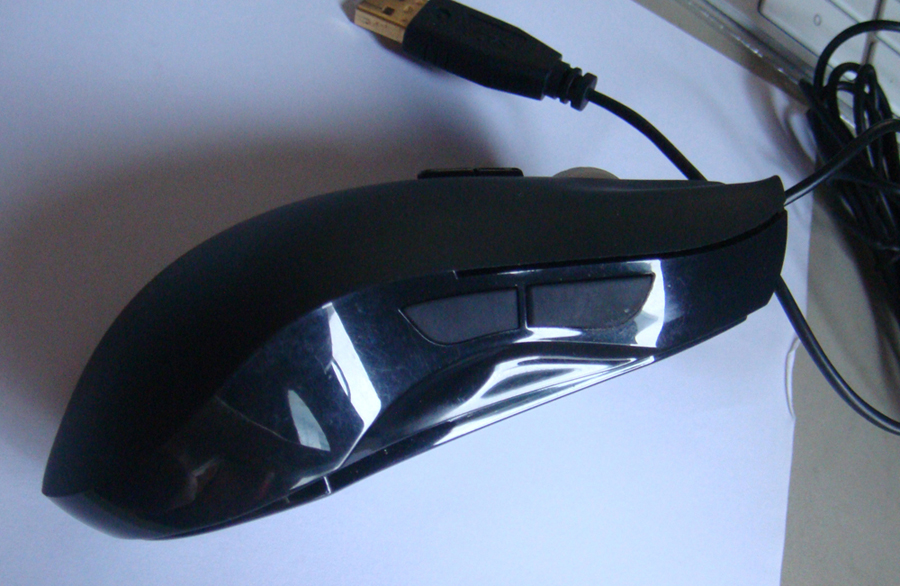�������� Razer Lachesis ���������,200����