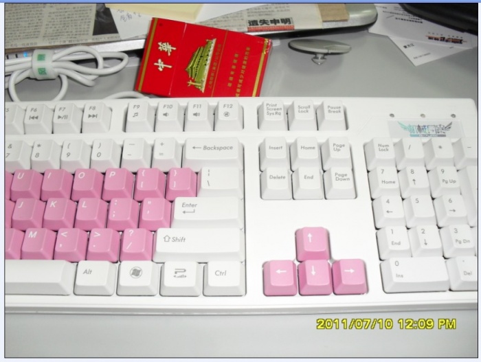 ��ɫ���̵����kforce��ɫ��ñ������