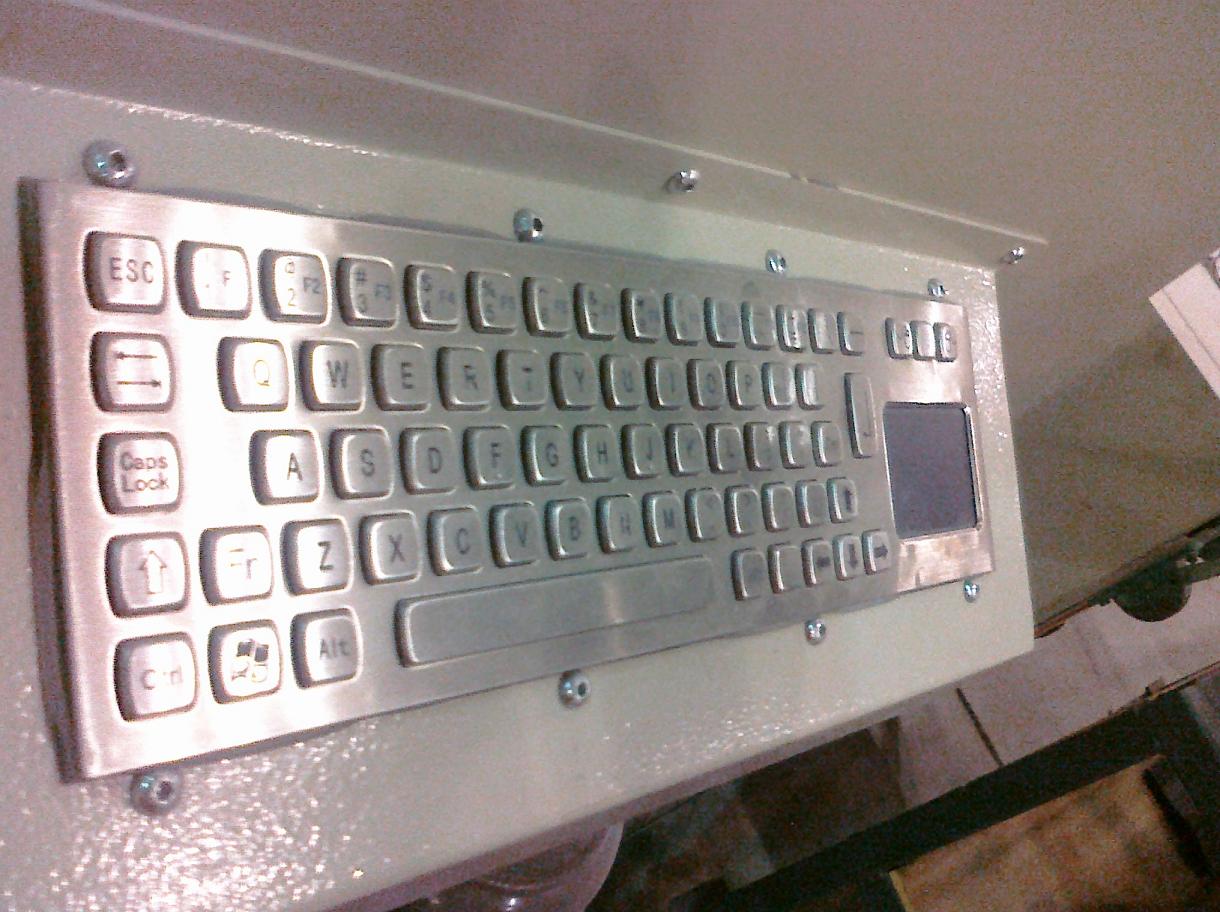ļ