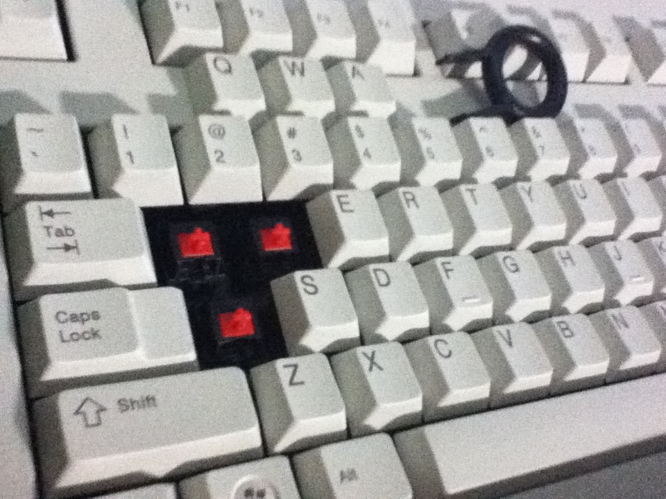 ����CHERRY 3494��ɫ����