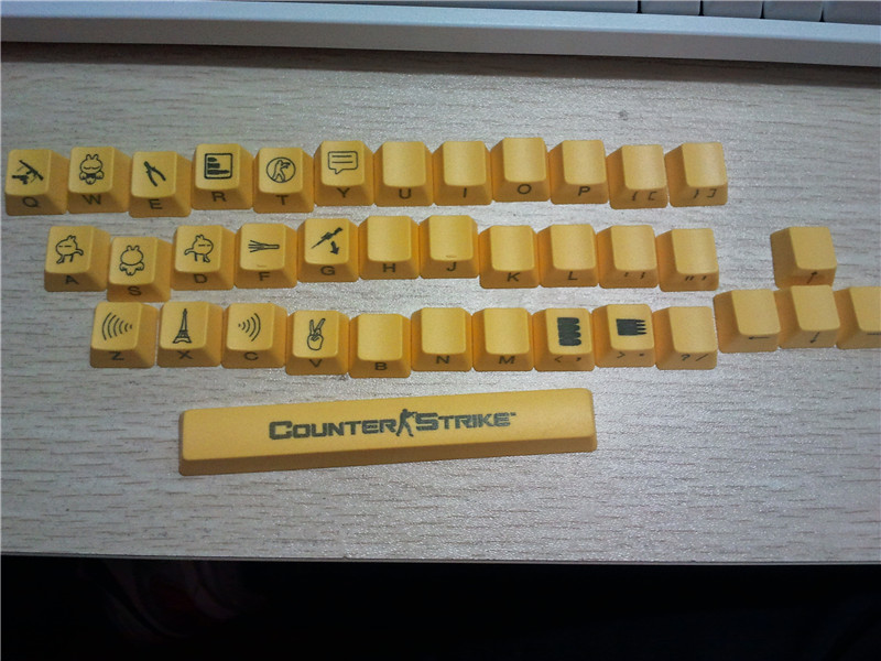 0,0