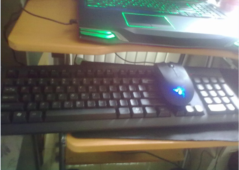 ������   ����е����G200  ϣ����Ұﶥ