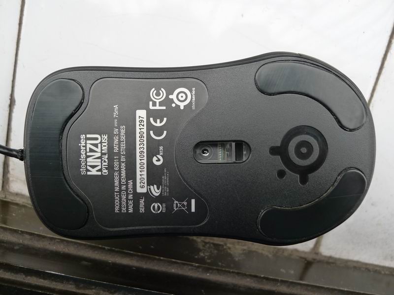 �ռ����kinzu�ϵ磬������USB�ߡ�����ָл�ALPS����������΢����