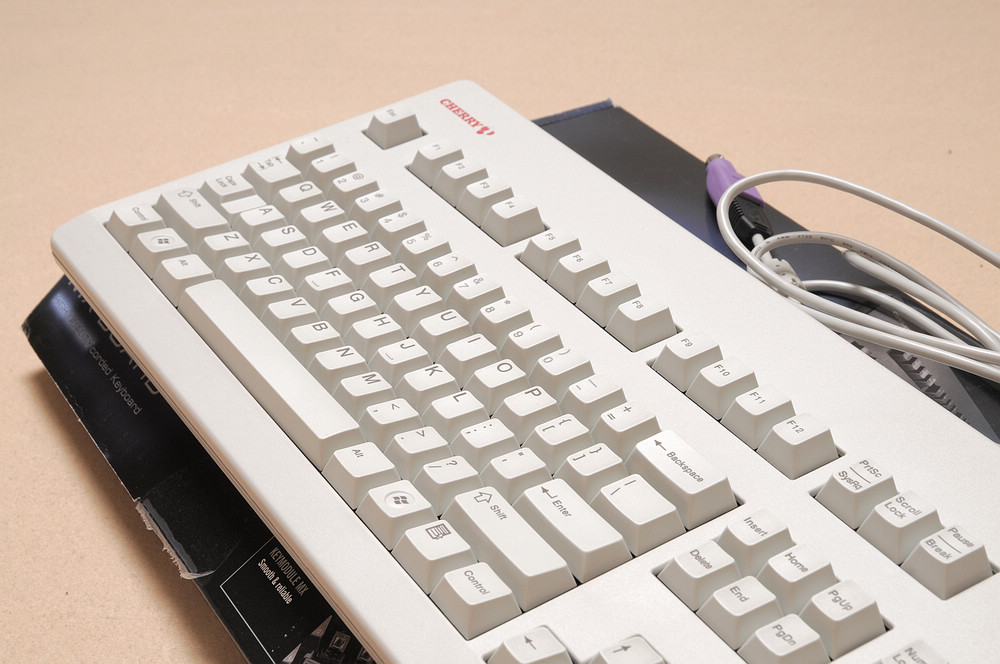 �ѳ�������������ۡ�cherry 3494 ��ɫ���� 9.2��