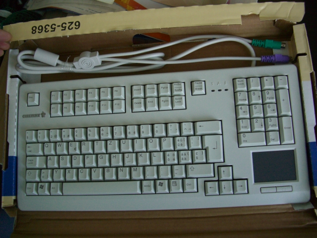 cherry mx 11900  2�� �۸��޸ģ�