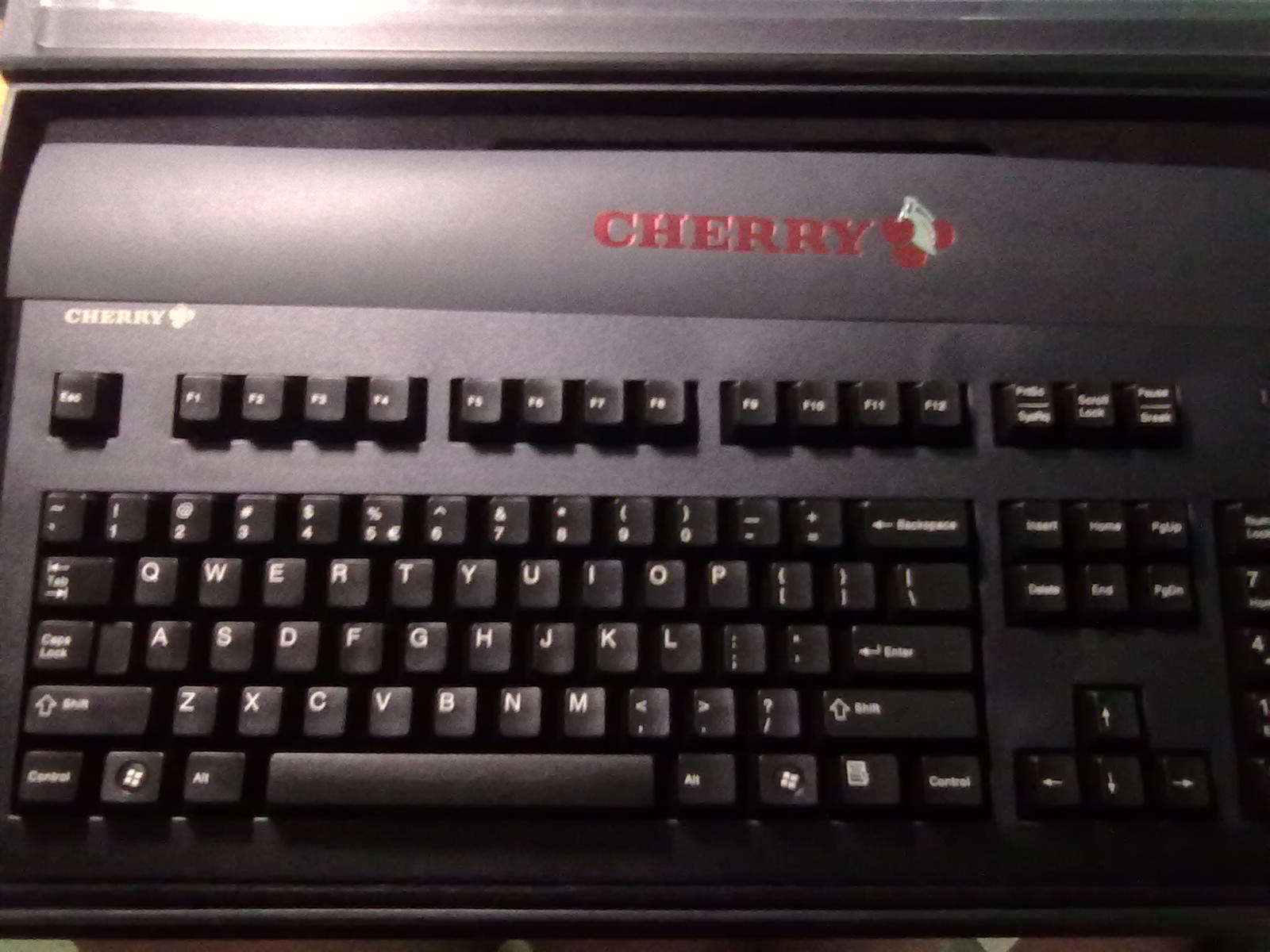 ����ڹѸ���cherryG80-3000һ������