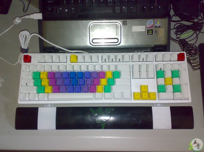 �������лл��λ�����հ�ɫ���ᣬ�����DUCKY9008�����ڹ���