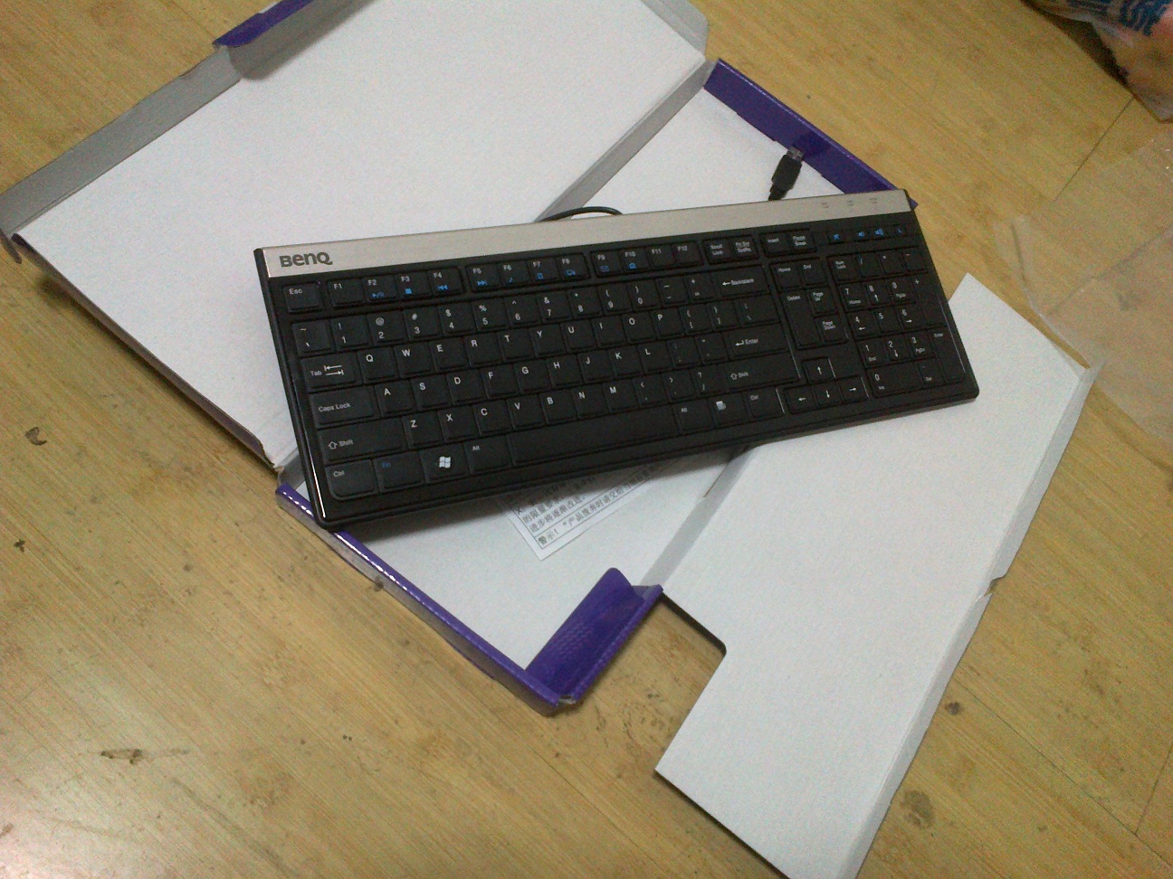 BenQ kx800 ������ 120 ���ʡ�