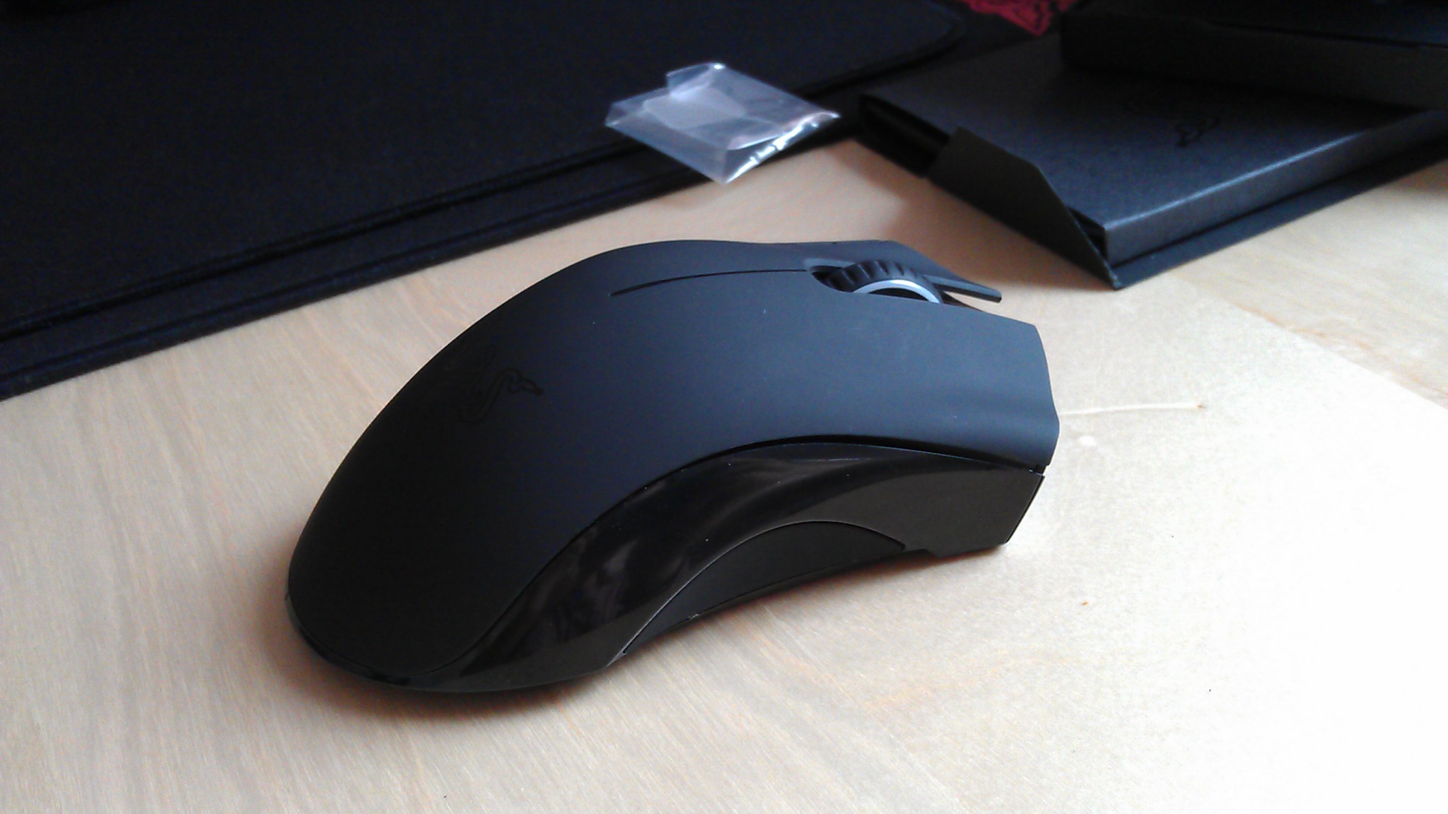 ����Razer����4G���ָ���