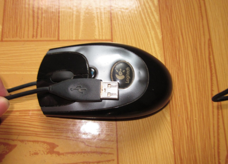 QQͼ20111008141208.jpg