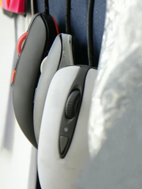 ����ʦ��ɫԭ���ѷų���steelseries Kana/kinzu V2/shift keyboard ��������֪����