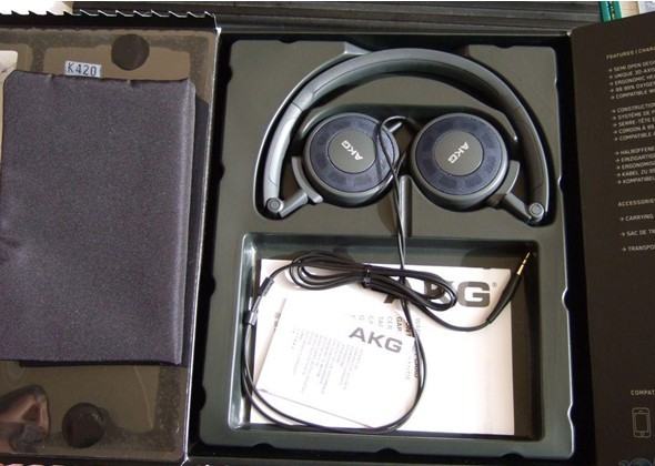 ��AKG K420
