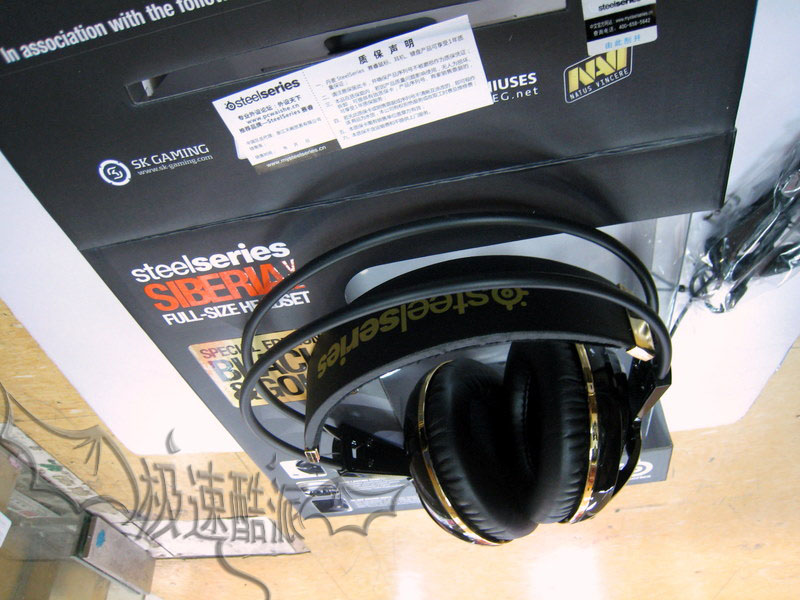 ��̳�׷� SteelSeries �������� V2 �ڽ�����羺��Ϸ���� ����ʵ��굽��