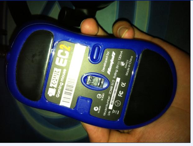 �Ͼ����������ɫ������EC2   �ո�����