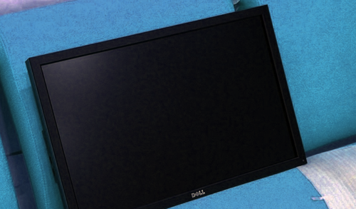 ������dell u2410һ̨ �Ϻ�