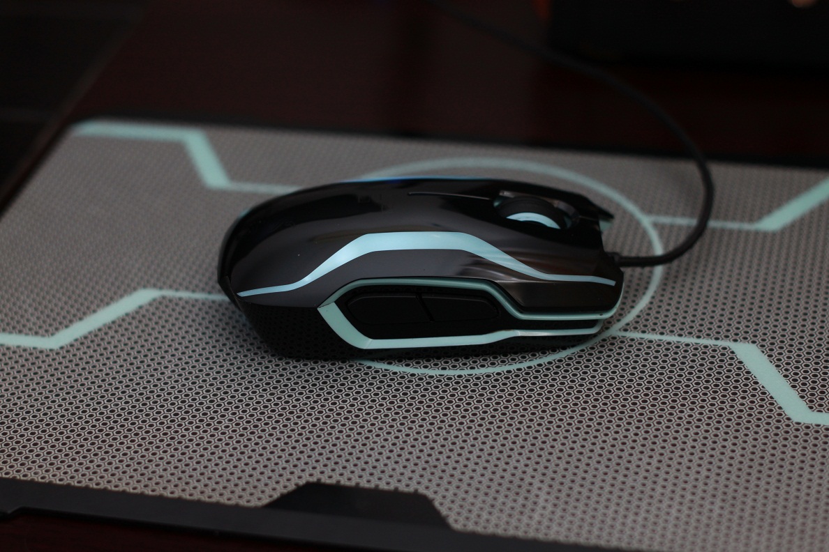 �ü۸�� ����������GTS̼�����棬 Razer��ս�����������װ